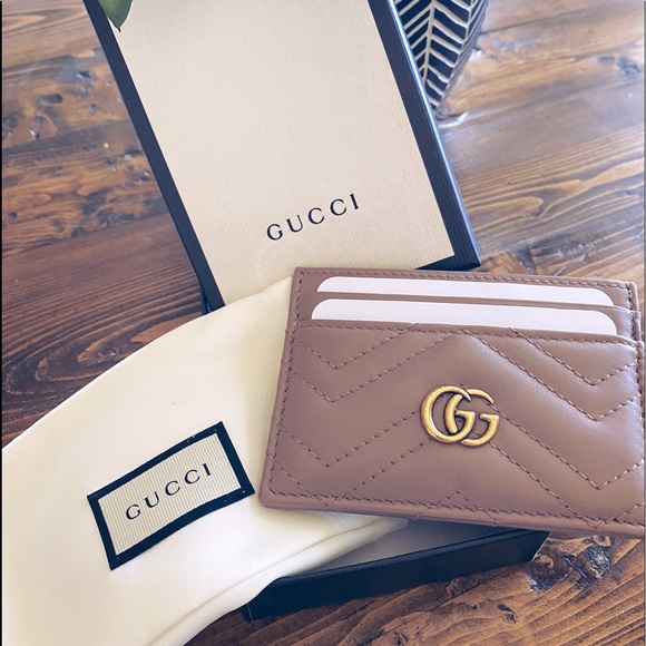 Gucci Accessories - Gucci Marmont Card Case